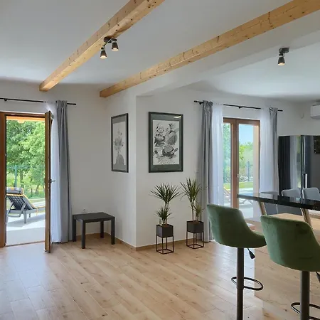 Arlene Klarici Holiday home Pula